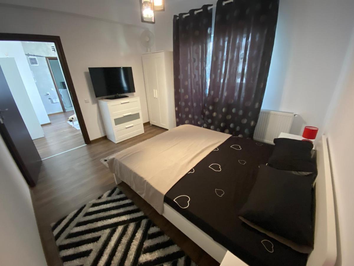 Apartament Militari Residence Boekarest Buitenkant foto